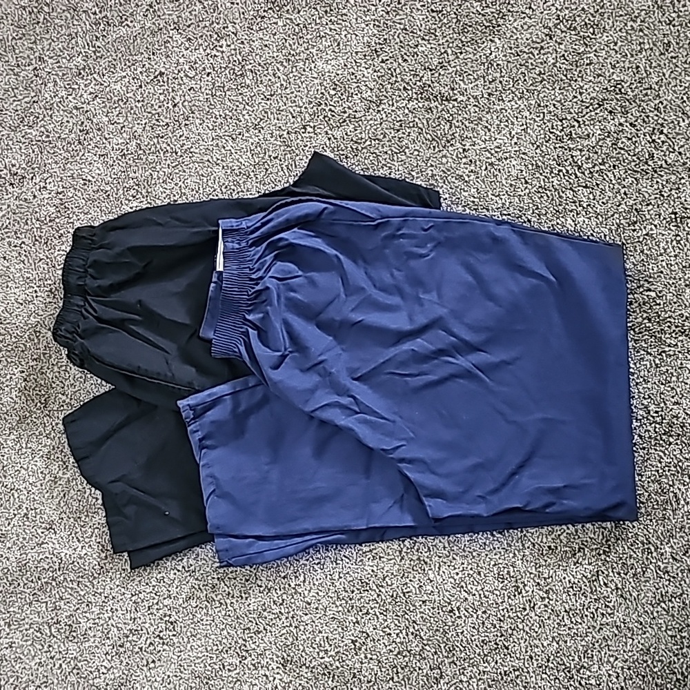 2 pairs scrub pants